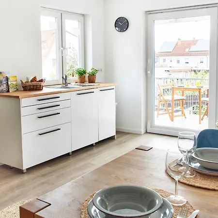 Idee Living: Design-haus-balkon-netflix Апартаменты *