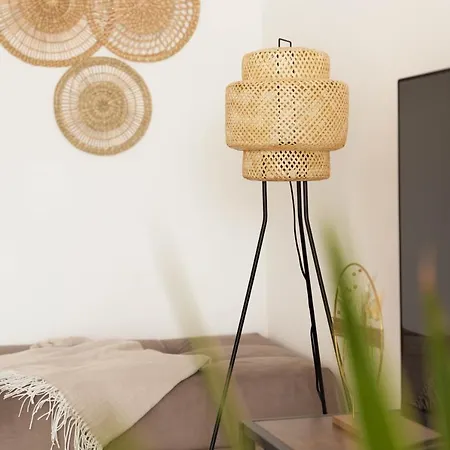 Idee Living: Design-haus-balkon-netflix Апартаменты