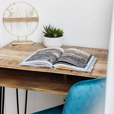 Idee Living: Design-haus-balkon-netflix